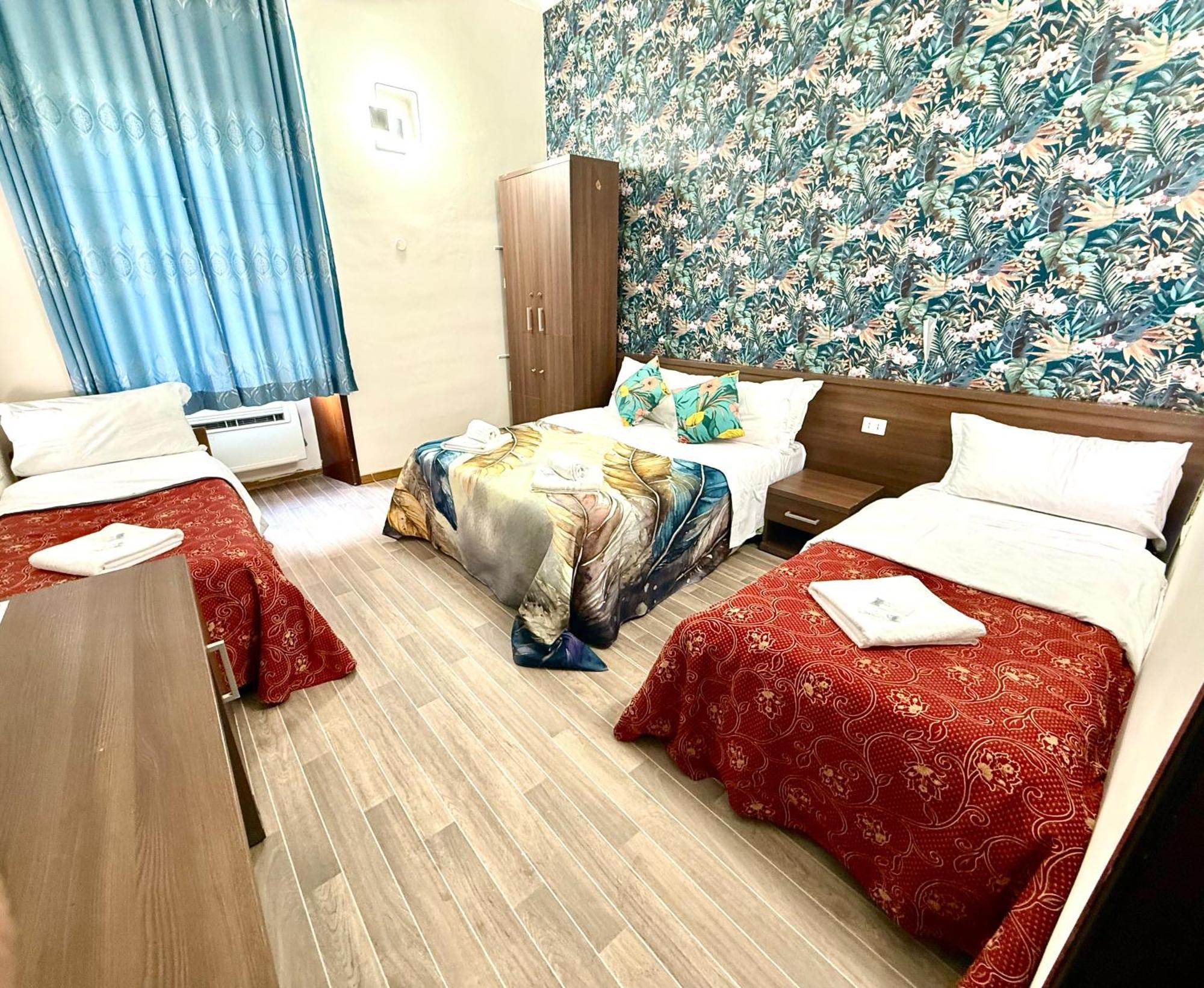 Royal Termini Guest House, Rome